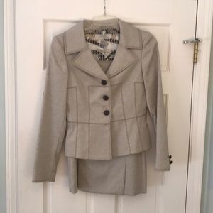 Tahari two piece skirt suit in beige